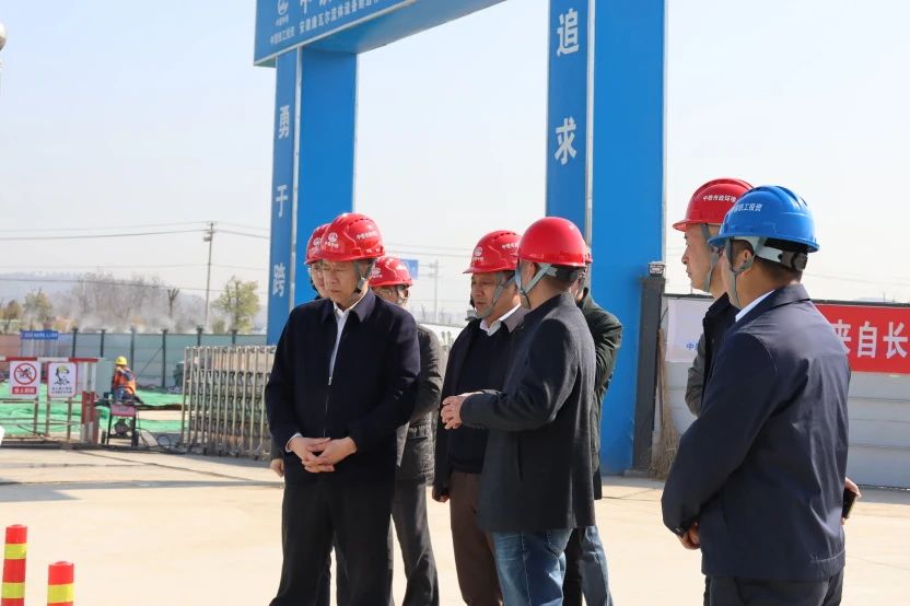馬鞍山市委副書記、市長(zhǎng)葛斌到高端智能節(jié)能泵閥生產(chǎn)基地及研發(fā)中心建設(shè)項(xiàng)目調(diào)研